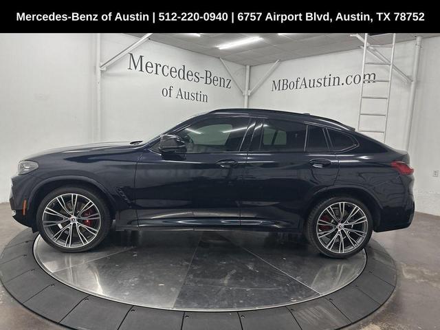 Photo of 2023 Carbon Black Metallic BMW X4