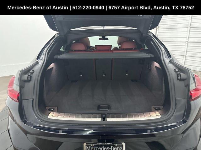 Photo of 2023 Carbon Black Metallic BMW X4