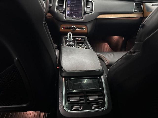 Photo of 2016 White Volvo XC90 Hybrid