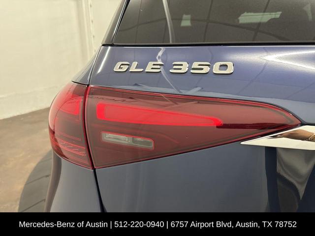Photo of 2024 Twilight Blue Metallic Mercedes-Benz GLE 350