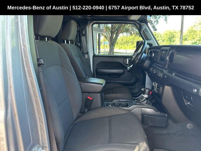 Photo of 2020 Billet Silver Metallic Clearcoat Jeep Gladiator
