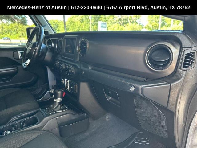 Photo of 2020 Billet Silver Metallic Clearcoat Jeep Gladiator