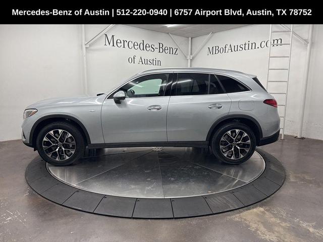 Photo of 2025 Cirrus Silver Metallic Mercedes-Benz GLC 350e