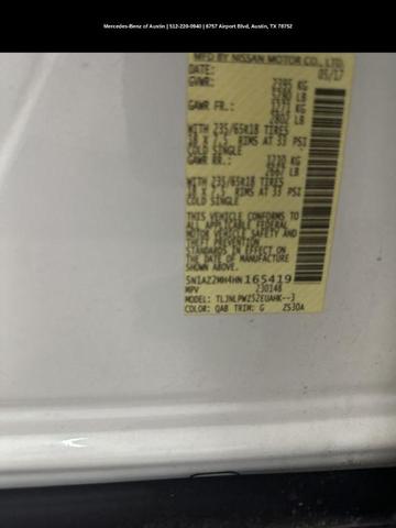 Photo of 2017 White Nissan Murano