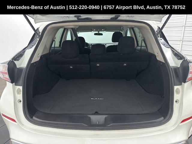 Photo of 2017 White Nissan Murano