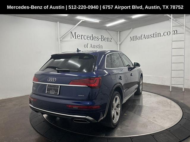 Photo of 2023 Navarra Blue Metallic Audi Q5