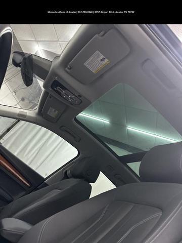 Photo of 2023 Navarra Blue Metallic Audi Q5