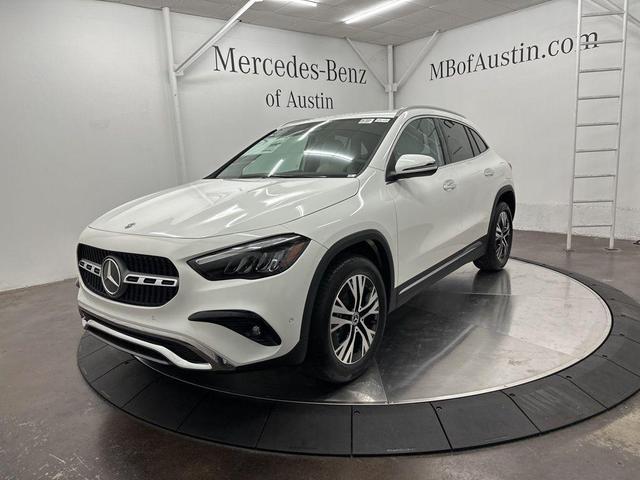 Photo of 2025 Polar White Mercedes-Benz GLA 250