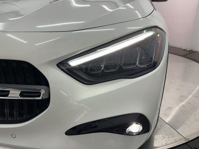 Photo of 2025 Polar White Mercedes-Benz GLA 250