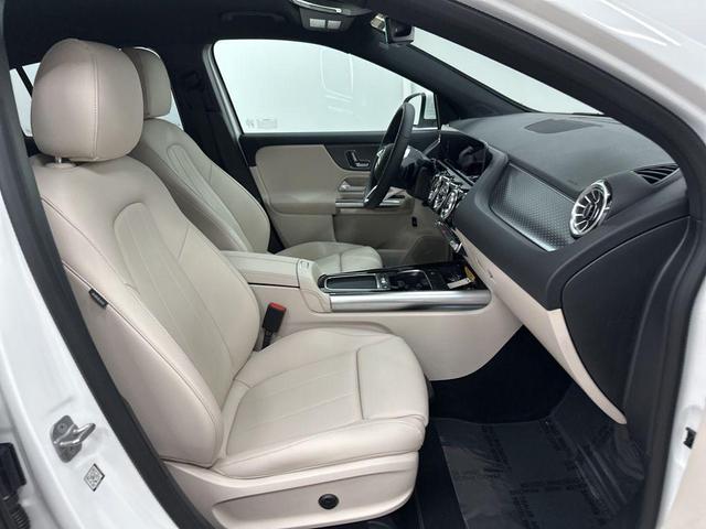 Photo of 2025 Polar White Mercedes-Benz GLA 250