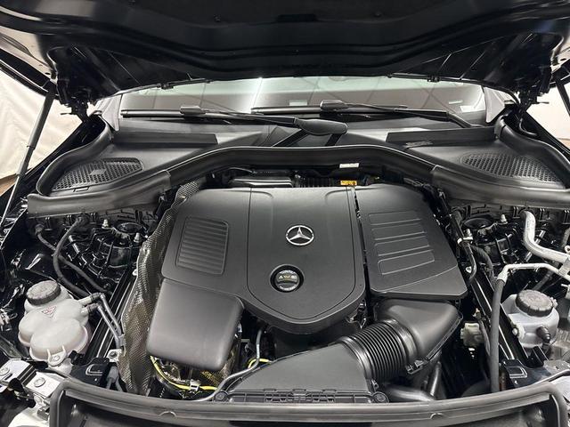Photo of 2026 Black Mercedes-Benz GLC 300
