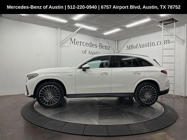 Photo of 2025 Polar White Mercedes-Benz GLC 350e