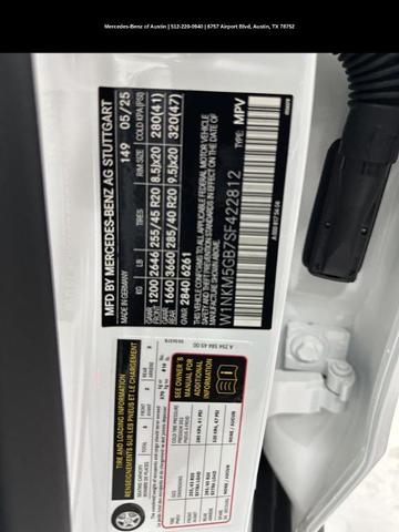 Photo of 2025 Polar White Mercedes-Benz GLC 350e