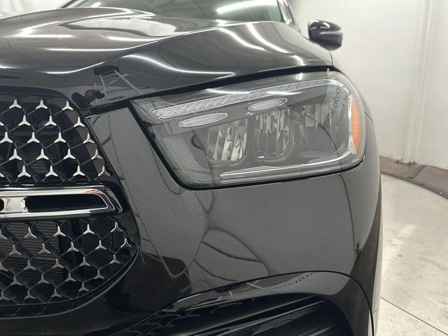 Photo of 2025 Black Mercedes-Benz GLE 350