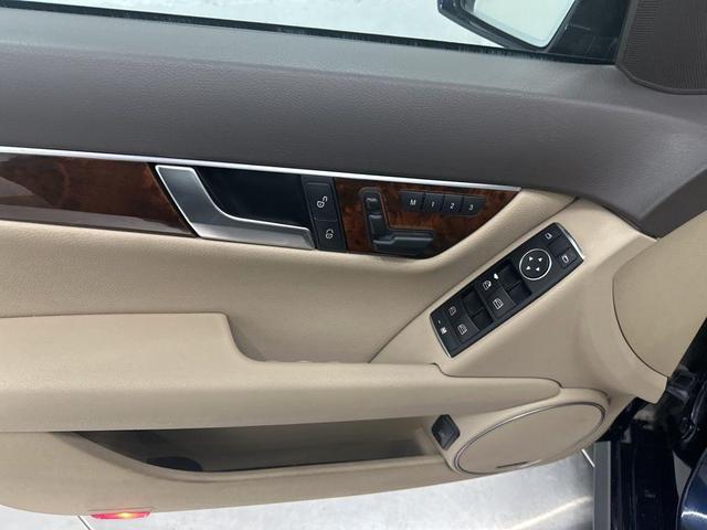 Photo of 2014 Lunar Blue Metallic Mercedes-Benz C-Class