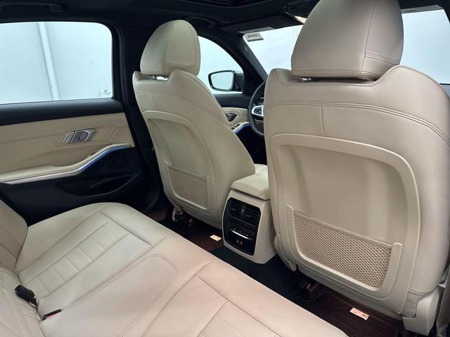 Photo of 2021 Mineral Gray Metallic BMW 330