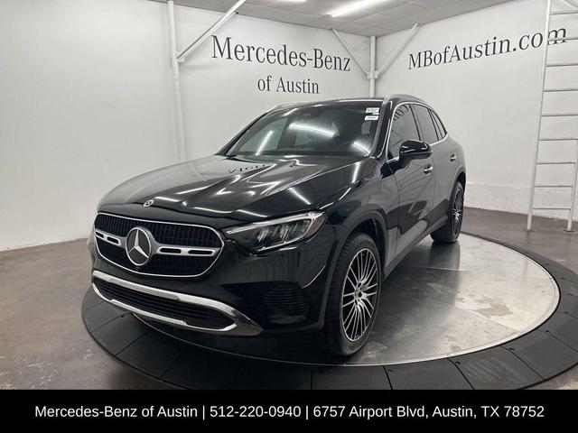 Photo of 2025 Black Mercedes-Benz GLC 300