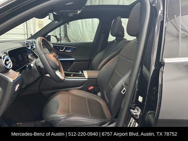 Photo of 2025 Black Mercedes-Benz GLC 300