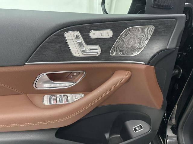 Photo of 2026 Black Mercedes-Benz GLE 350