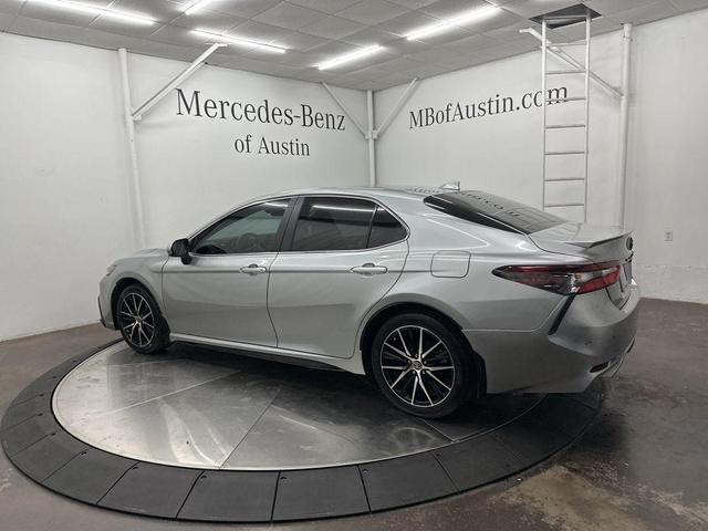 Photo of 2021 Celestial Silver Metallic Toyota Camry