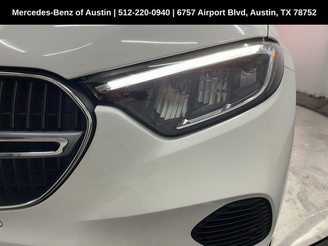 Photo of 2025 Polar White Mercedes-Benz GLC 350e