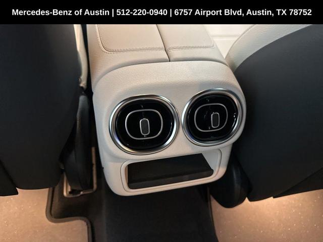 Photo of 2025 Polar White Mercedes-Benz GLC 350e