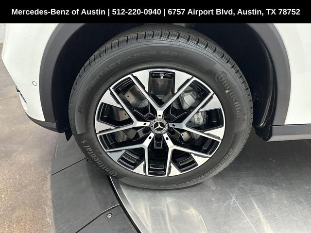 Photo of 2025 Polar White Mercedes-Benz GLC 350e
