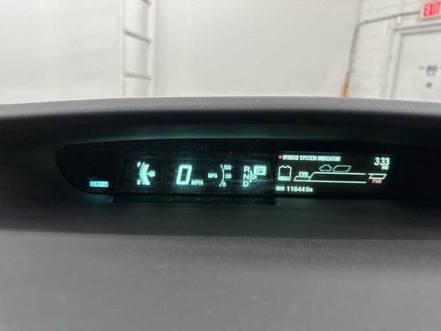 Photo of 2013 Winter Gray Metallic Toyota Prius