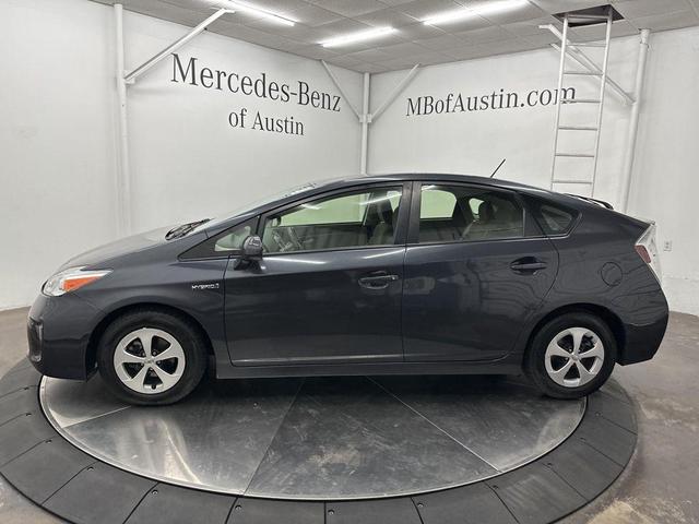 Photo of 2013 Winter Gray Metallic Toyota Prius