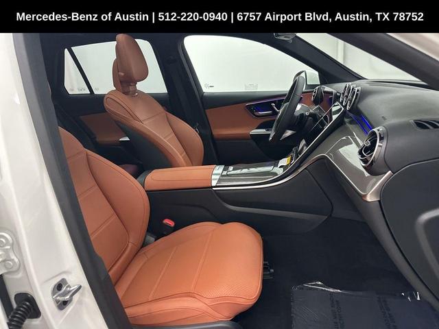 Photo of 2025 Polar White Mercedes-Benz GLC 300