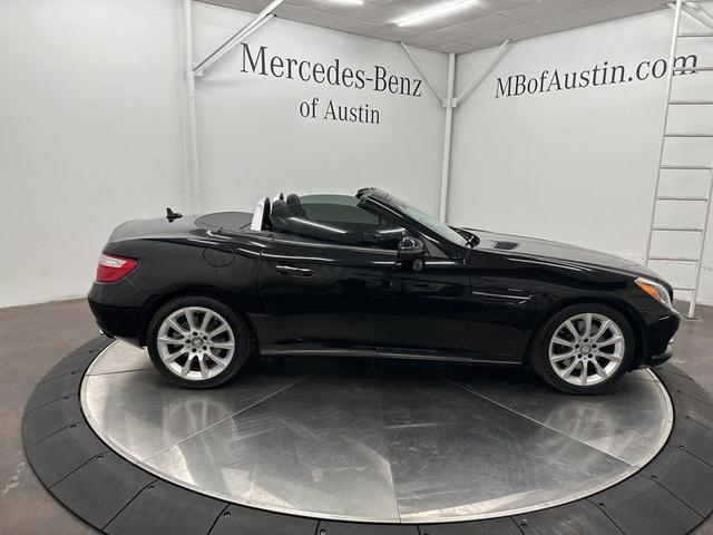 Photo of 2016 Black Mercedes-Benz SLK-Class