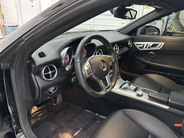 Photo of 2016 Black Mercedes-Benz SLK-Class