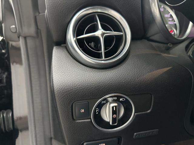 Photo of 2016 Black Mercedes-Benz SLK-Class