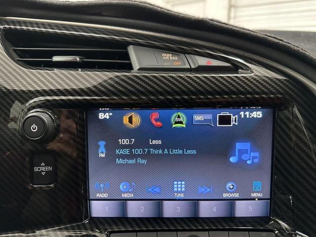 Photo of 2019 Arctic White Chevrolet Corvette