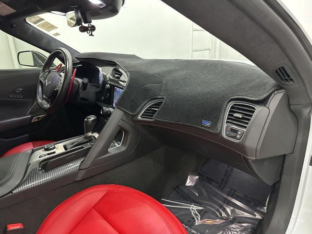 Photo of 2019 Arctic White Chevrolet Corvette