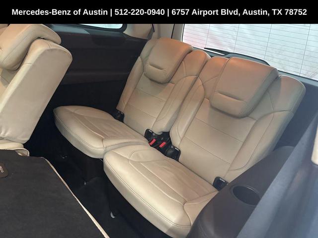 Photo of 2017 White Mercedes-Benz GLS 550