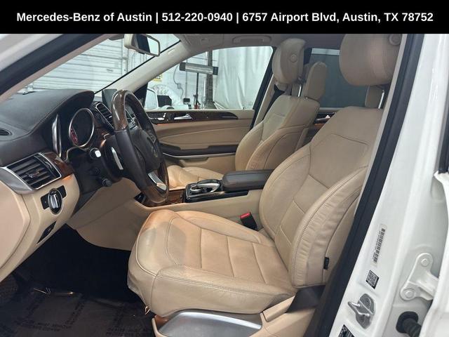 Photo of 2017 White Mercedes-Benz GLS 550