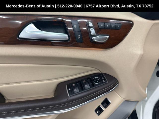 Photo of 2017 White Mercedes-Benz GLS 550