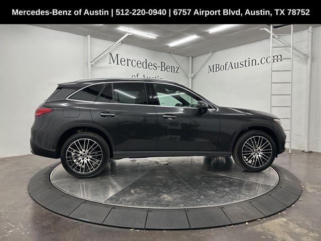 Photo of 2025 Graphite Gray Metallic Mercedes-Benz GLC 300