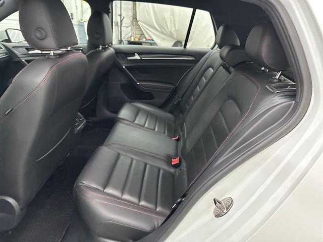 Photo of 2016 Pure White Volkswagen Golf GTI