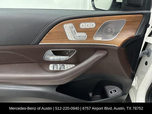Photo of 2023 MANUFAKTUR Diamond White Metallic Mercedes-Benz GLS 450