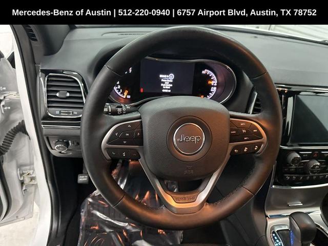 Photo of 2021 Bright White Clearcoat Jeep Grand Cherokee