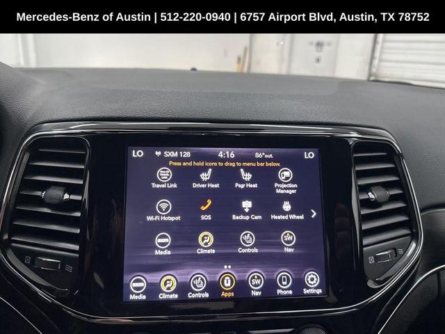 Photo of 2021 Bright White Clearcoat Jeep Grand Cherokee