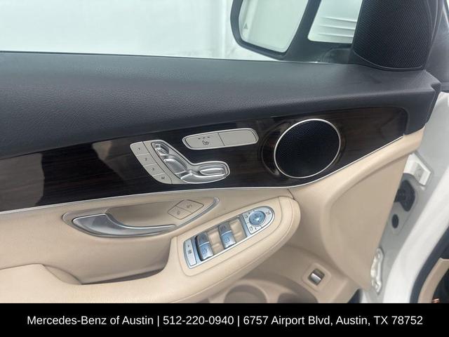 Photo of 2019 Polar White Mercedes-Benz GLC 300
