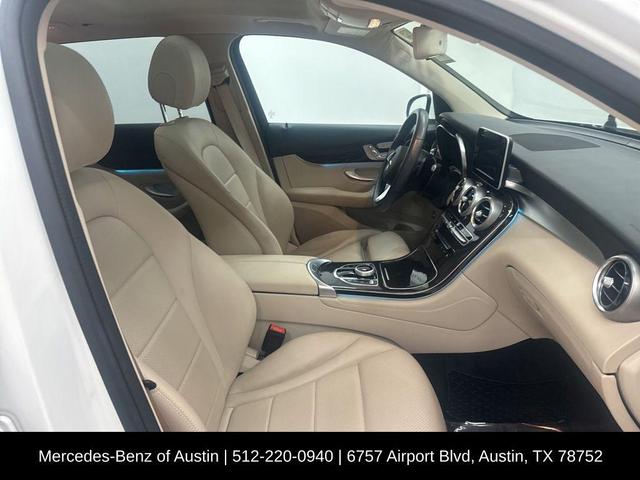 Photo of 2019 Polar White Mercedes-Benz GLC 300