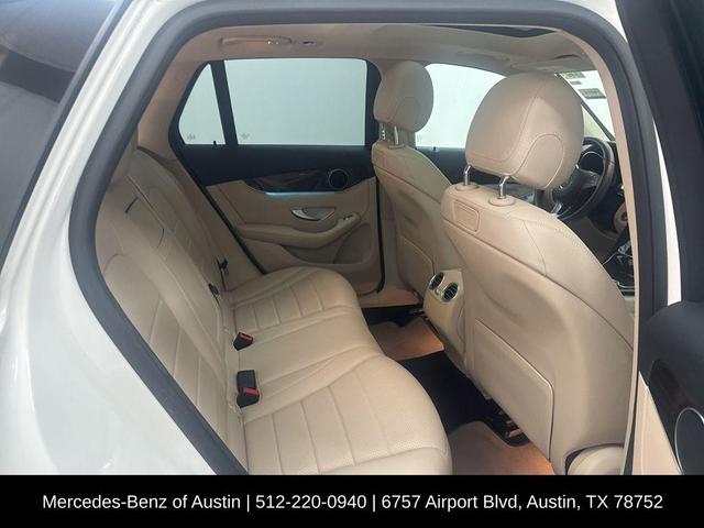 Photo of 2019 Polar White Mercedes-Benz GLC 300