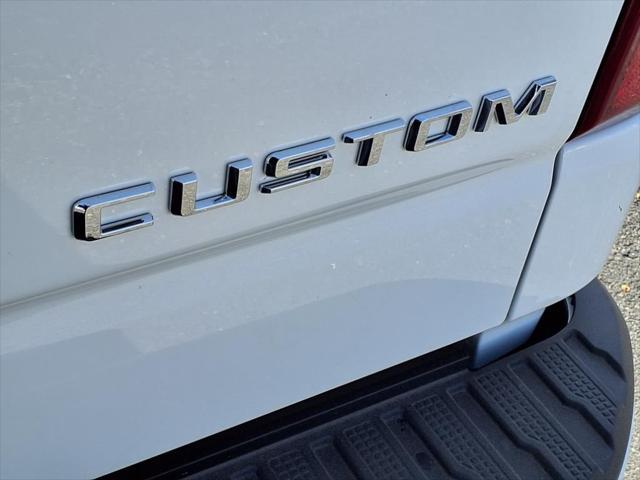 Photo of 2025 Summit White Chevrolet Silverado 1500