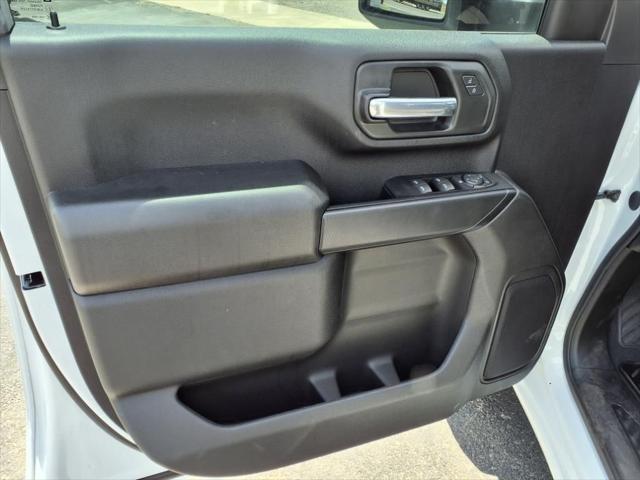 Photo of 2025 Summit White Chevrolet Silverado 2500