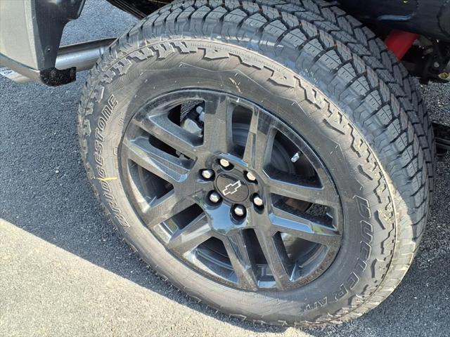 Photo of 2025 Sterling Gray Metallic Chevrolet Silverado 1500