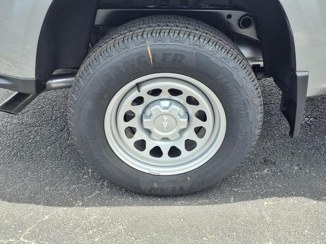 Photo of 2025 Sterling Gray Metallic Chevrolet Colorado
